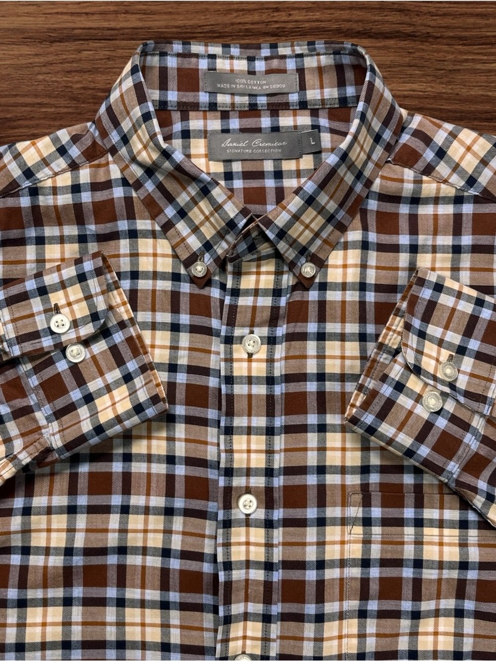 Daniel Cremieux Men’s Plaid Cotton Twill Long Sleeve Dress Shirt. Large